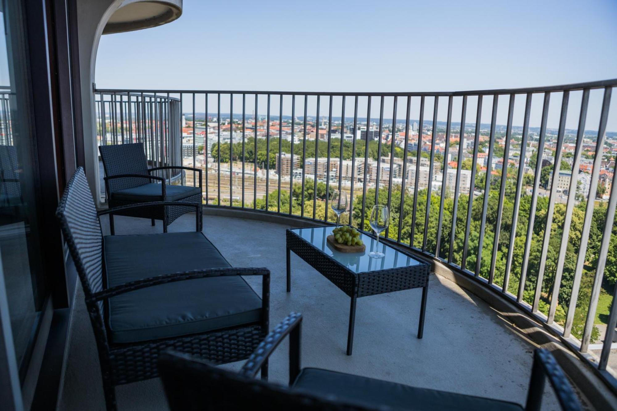 Fresh Apartment - 20Th Floor - Netflix - Center Аугсбург Экстерьер фото